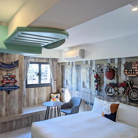 K Hotel - Yizhong Taichung Exterior photo